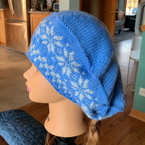 Fair Isle Snowflake Wool Hand Knit Beret - brand new main image 5